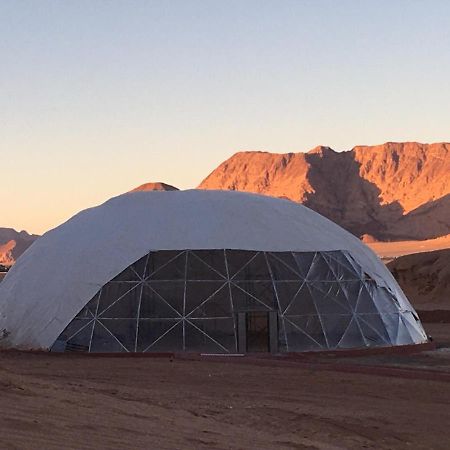 ホテルOryx Camp ワディ ・ラム エクステリア 写真